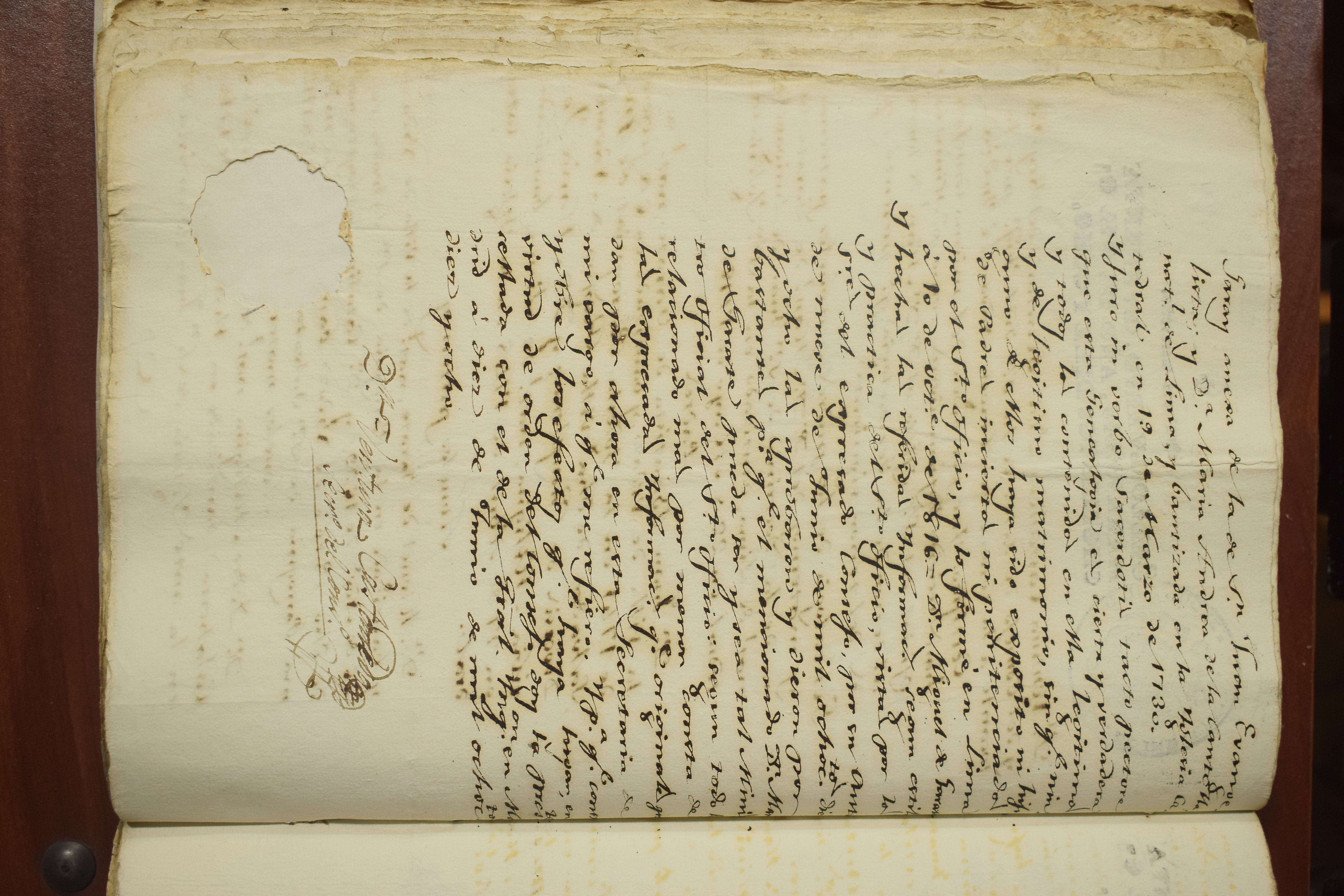 Genealogía e información aprobada para ministro oficial del Santo Oficio